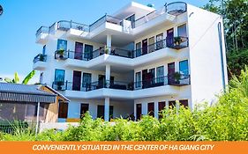 Lila Inn & Motorbike Tours Ha Giang